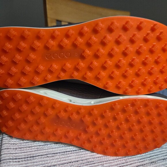 ECCO Women's Golf Shoe - Picture 2 of 5